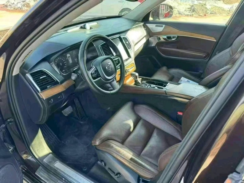 18年沈阳沃尔沃XC90