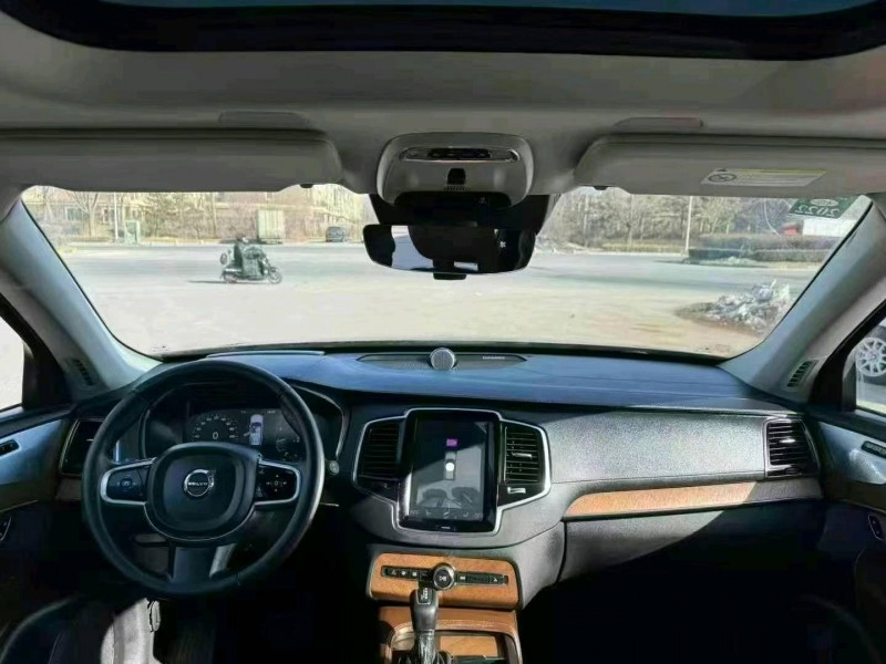 18年沈阳沃尔沃XC90