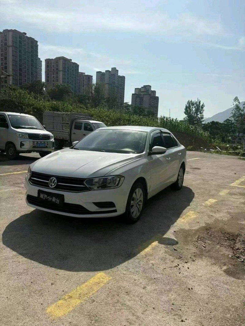 21年重庆市大众宝来
