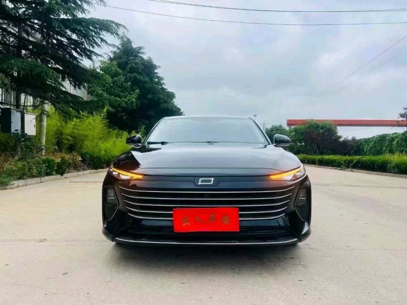 25年烟台奔腾B70
