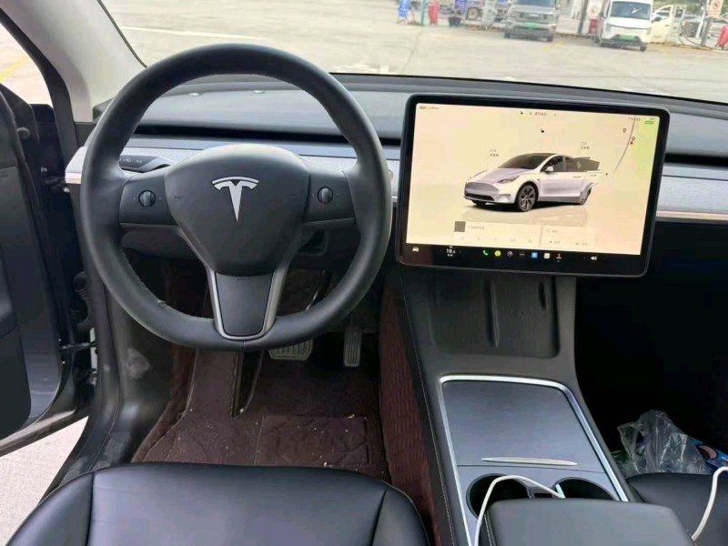 24年青岛特斯拉MODEL Y