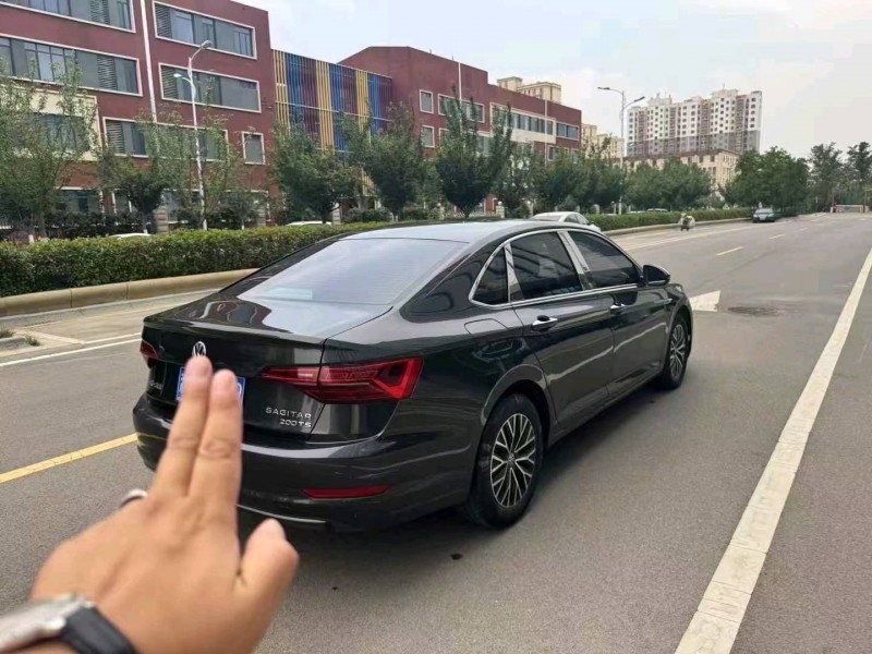 20年济南大众速腾