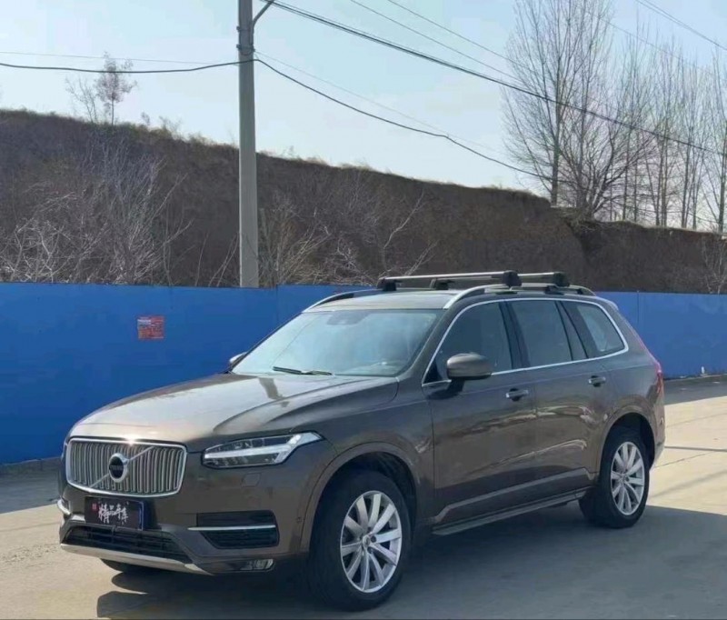 16年青岛沃尔沃XC90