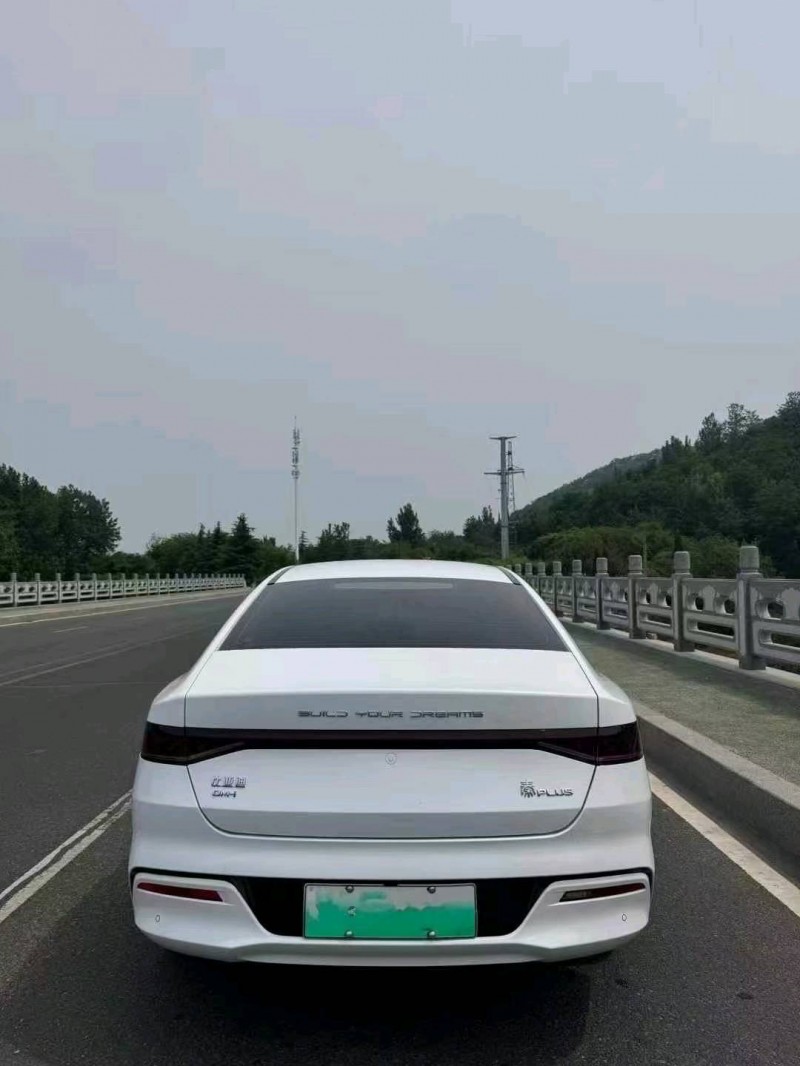22年青岛比亚迪秦