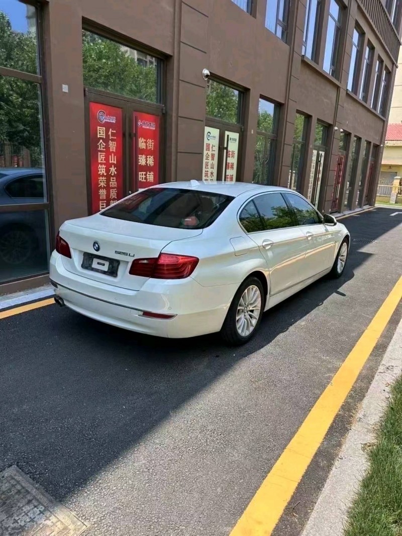 16年青岛宝马5系
