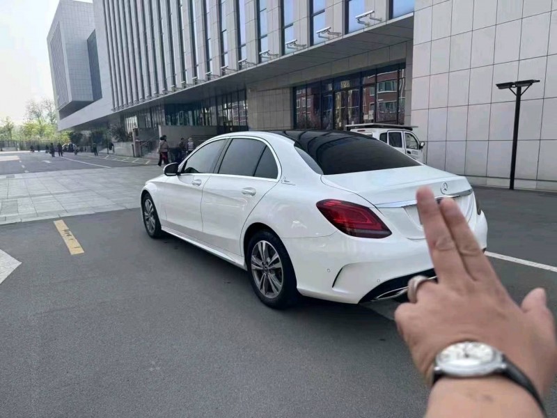 19年济南奔驰C