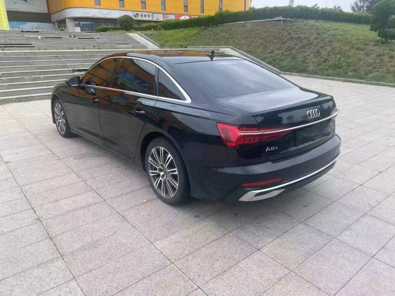 20年青岛奥迪A6L