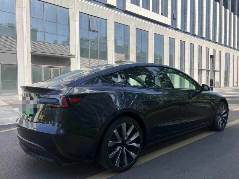 24年青岛特斯拉MODEL 3