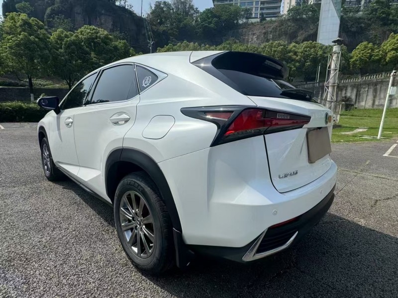 20年成都雷克萨斯NX