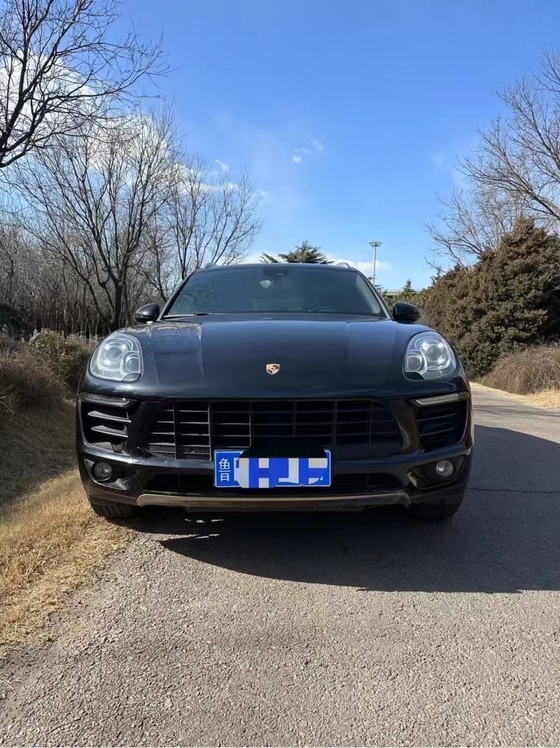 16年青岛保时捷Macan