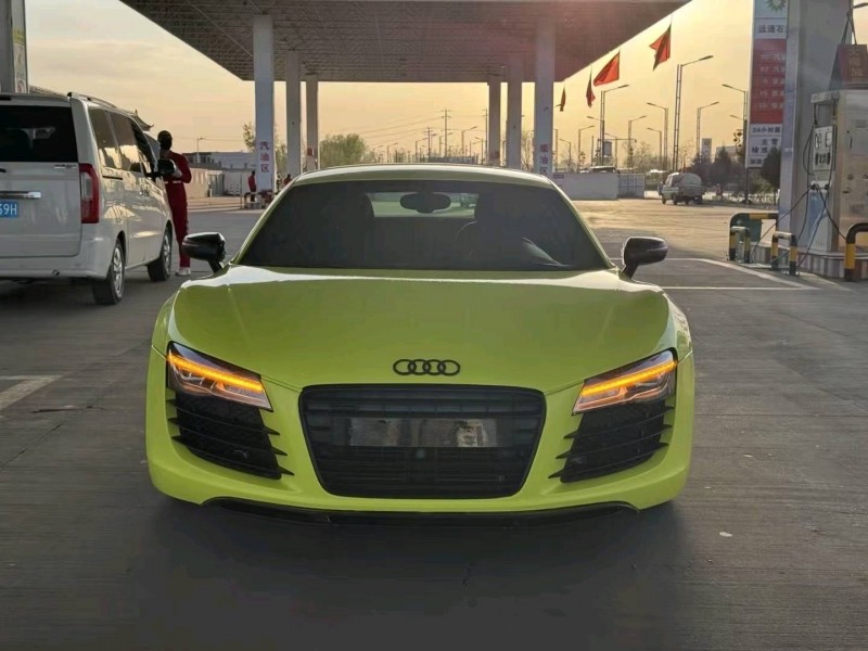 16年榆林奥迪R8