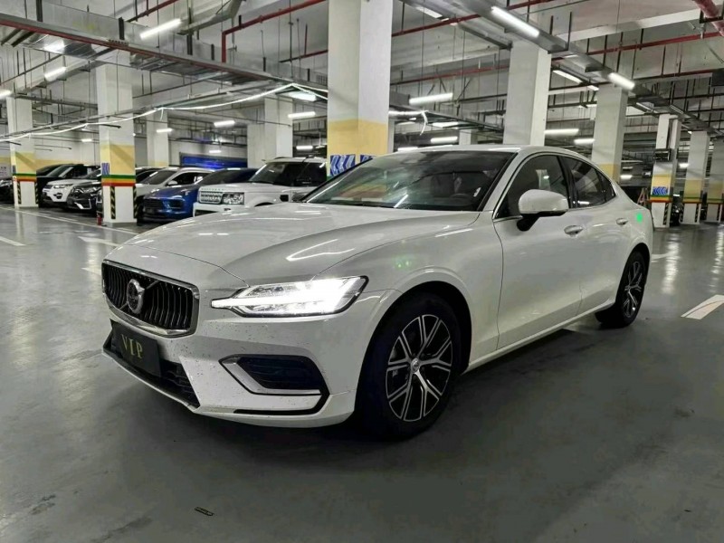 25年重庆市沃尔沃S60L