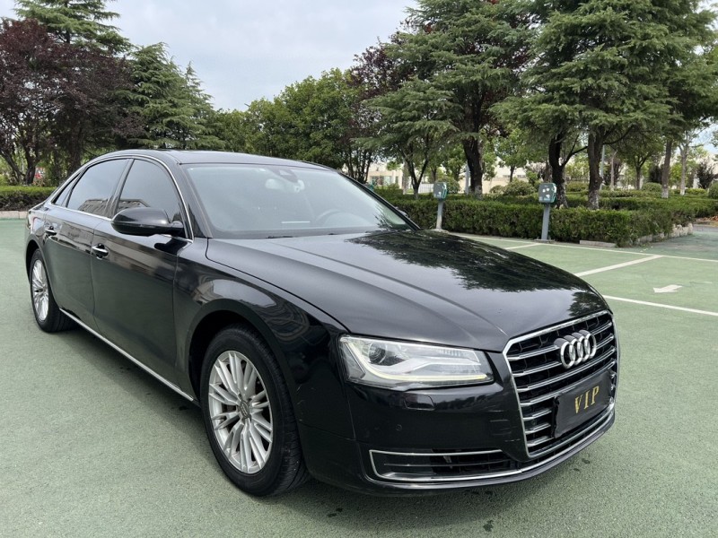 15年盐城奥迪A8