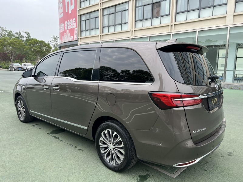 22年盐城别克GL8