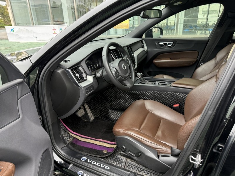 20年盐城沃尔沃XC60