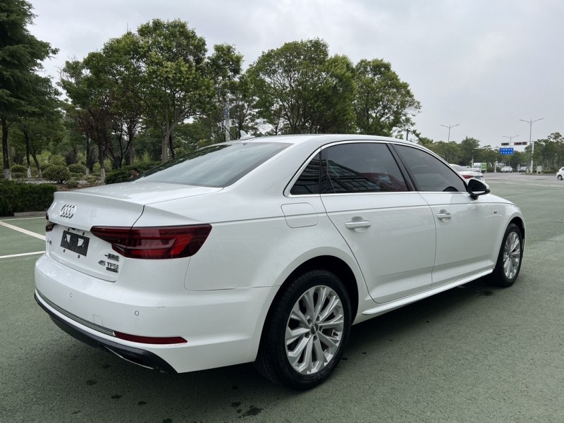 19年盐城奥迪A4L