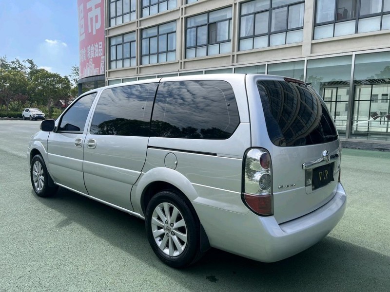 13年盐城别克GL8