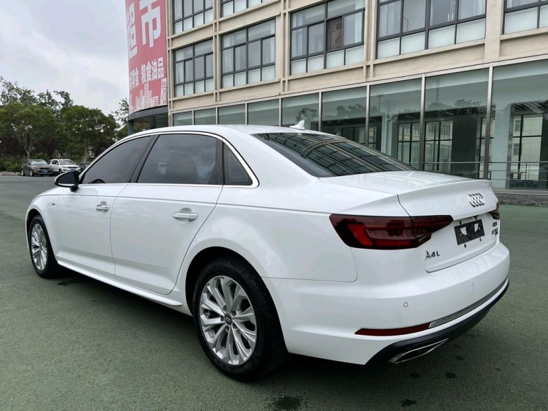 19年盐城奥迪A4L
