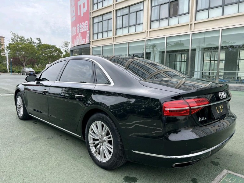 15年盐城奥迪A8