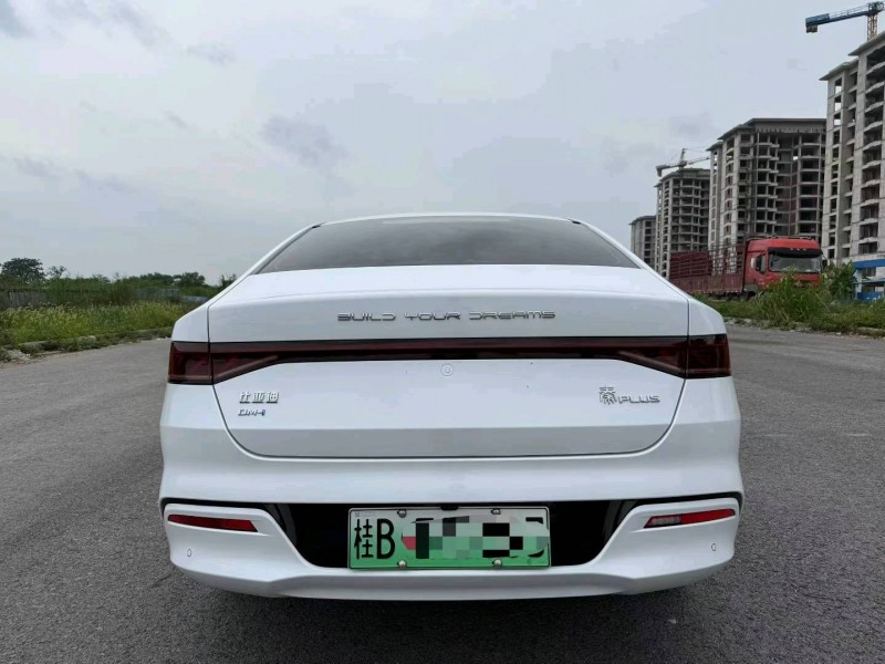 24年柳州比亚迪秦