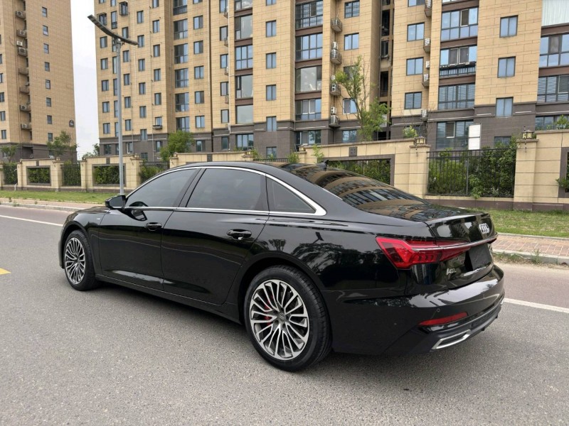 22年盐城奥迪A6L