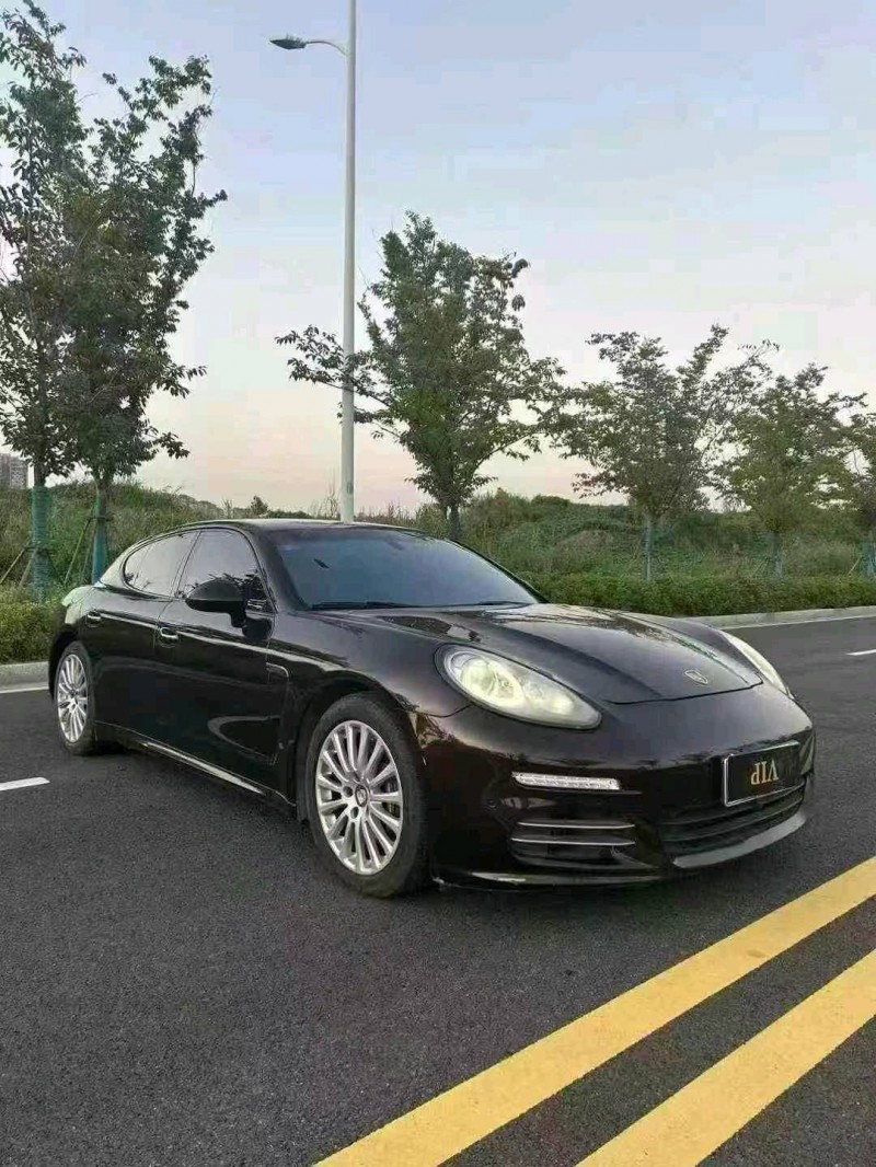 14年徐州保时捷帕拉梅拉