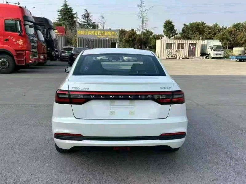 25年徐州启辰D60