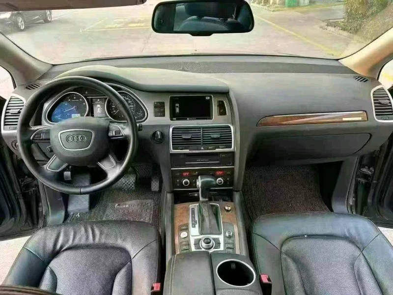 13年徐州奥迪Q7
