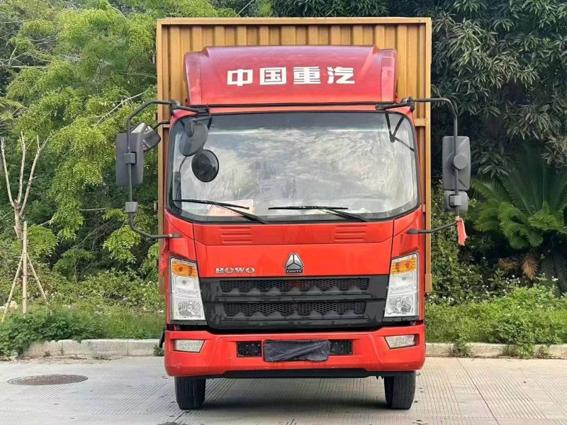 20年汕头卡车系列重汽豪沃