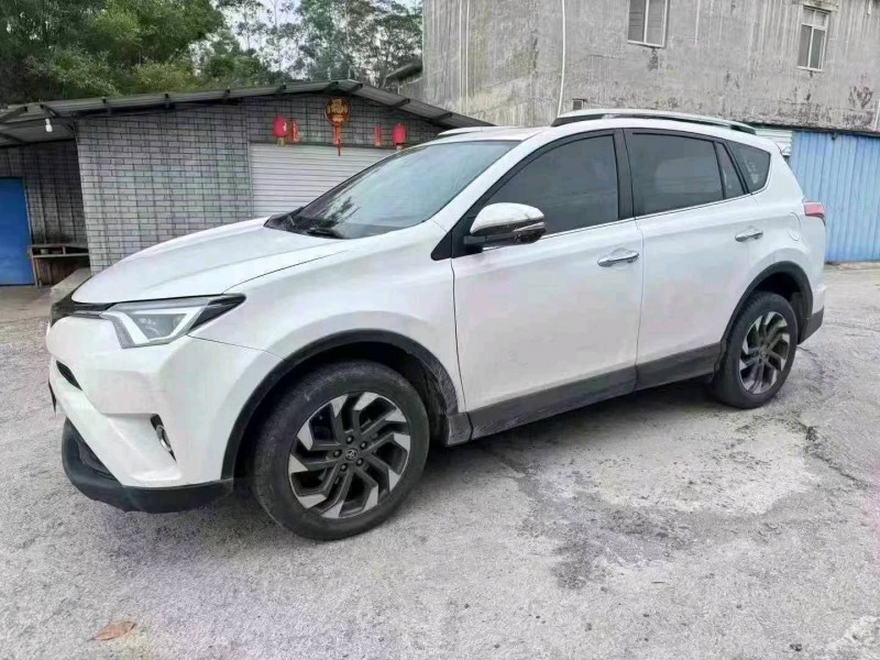 18年南宁丰田RAV4荣放