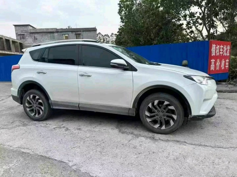18年南宁丰田RAV4荣放