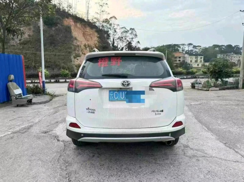 18年南宁丰田RAV4荣放