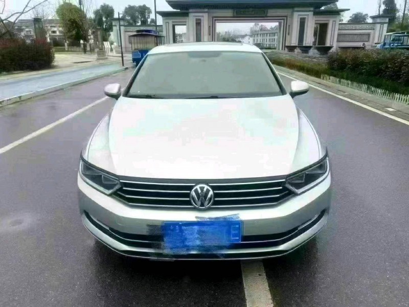 17年苏州大众迈腾