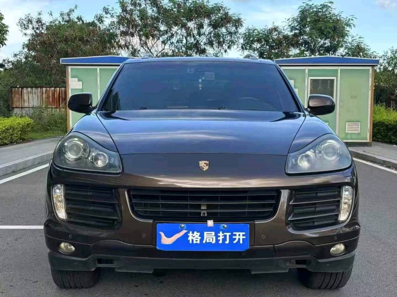10年广州保时捷卡宴