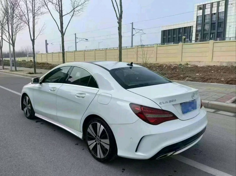 18年新乡奔驰CLA