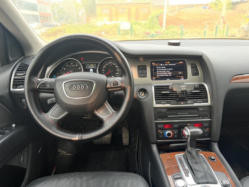 15年新乡奥迪Q7