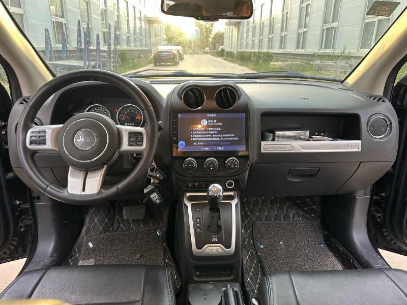 16年新乡Jeep指南者