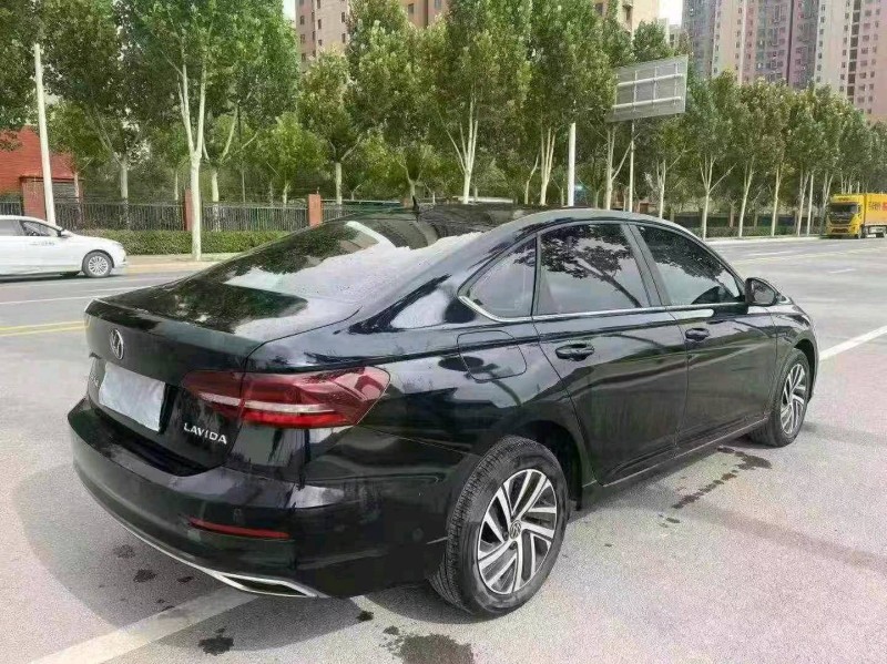22年郑州大众朗逸