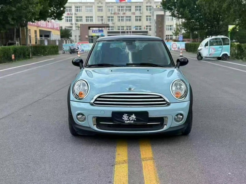 14年潍坊宝马MINI