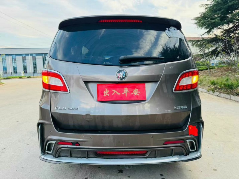 13年烟台别克GL8