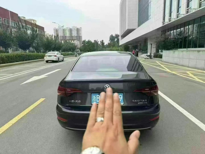 20年济南大众速腾