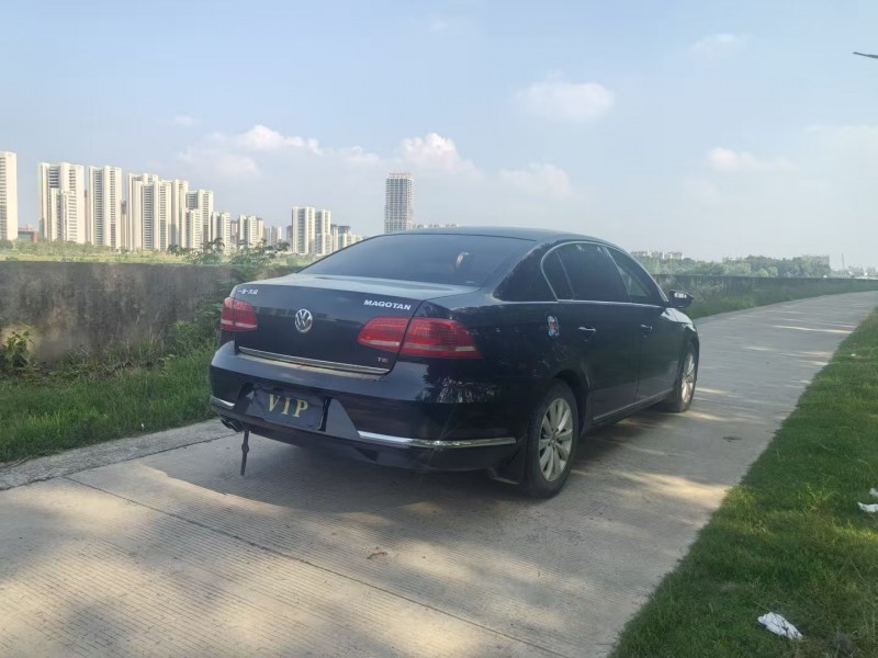 15年阜阳大众迈腾