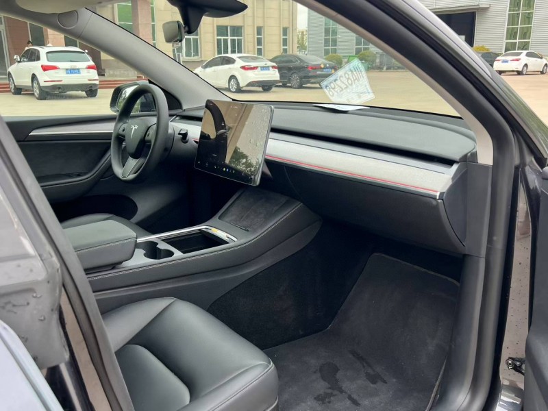 24年宿迁特斯拉MODEL Y