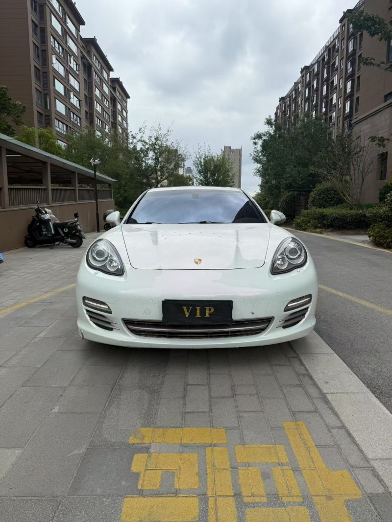 14年徐州保时捷帕拉梅拉