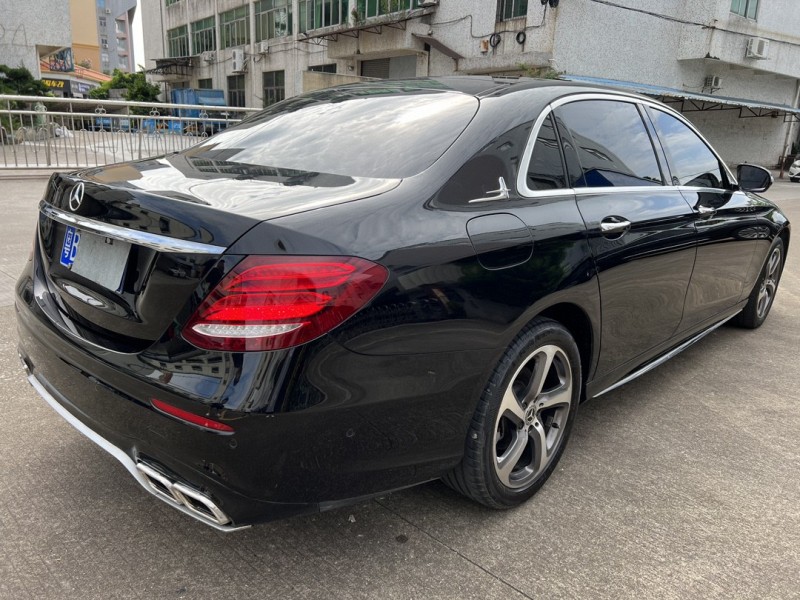 18年中山市奔驰E