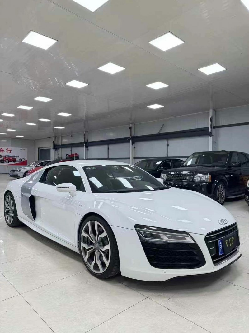 15年廊坊奥迪R8