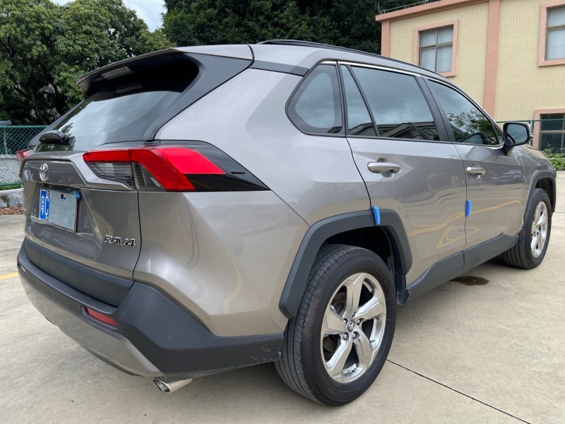 22年中山市丰田RAV4荣放