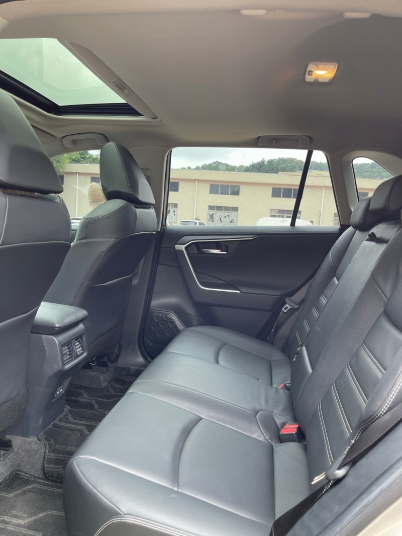 22年中山市丰田RAV4荣放
