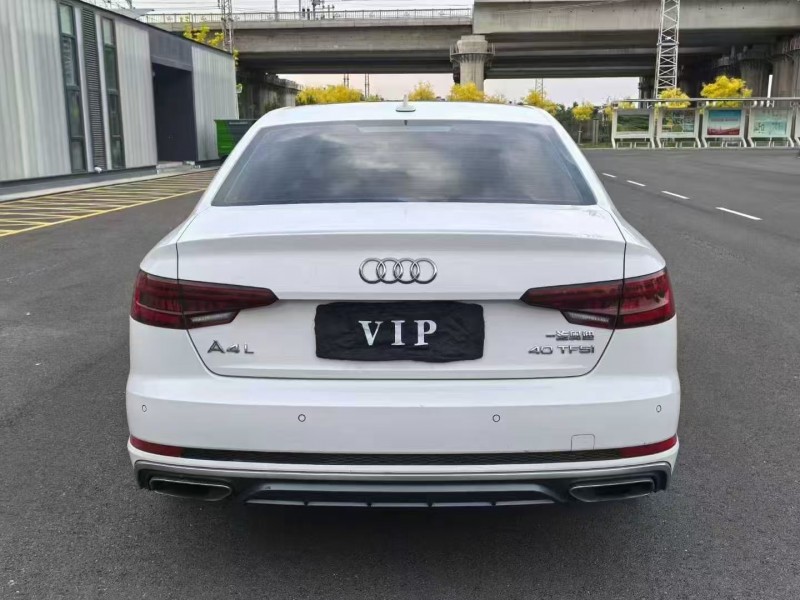 20年天津市奥迪A4L