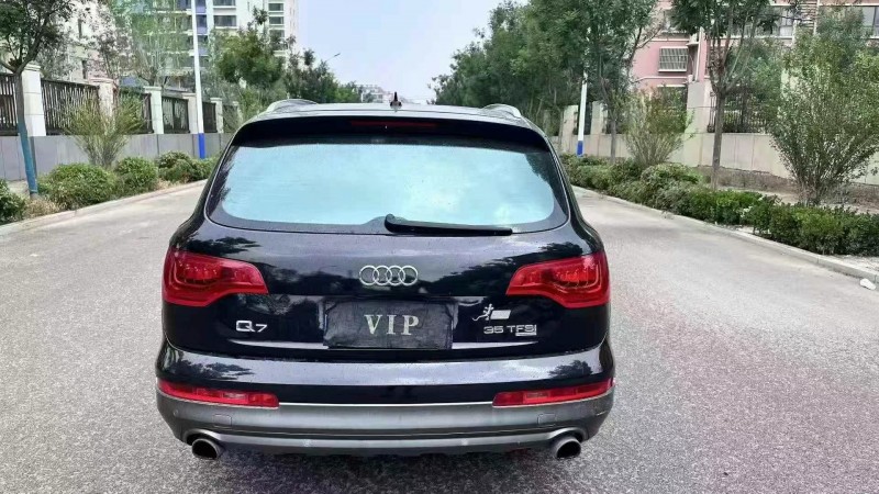 13年济南奥迪Q7